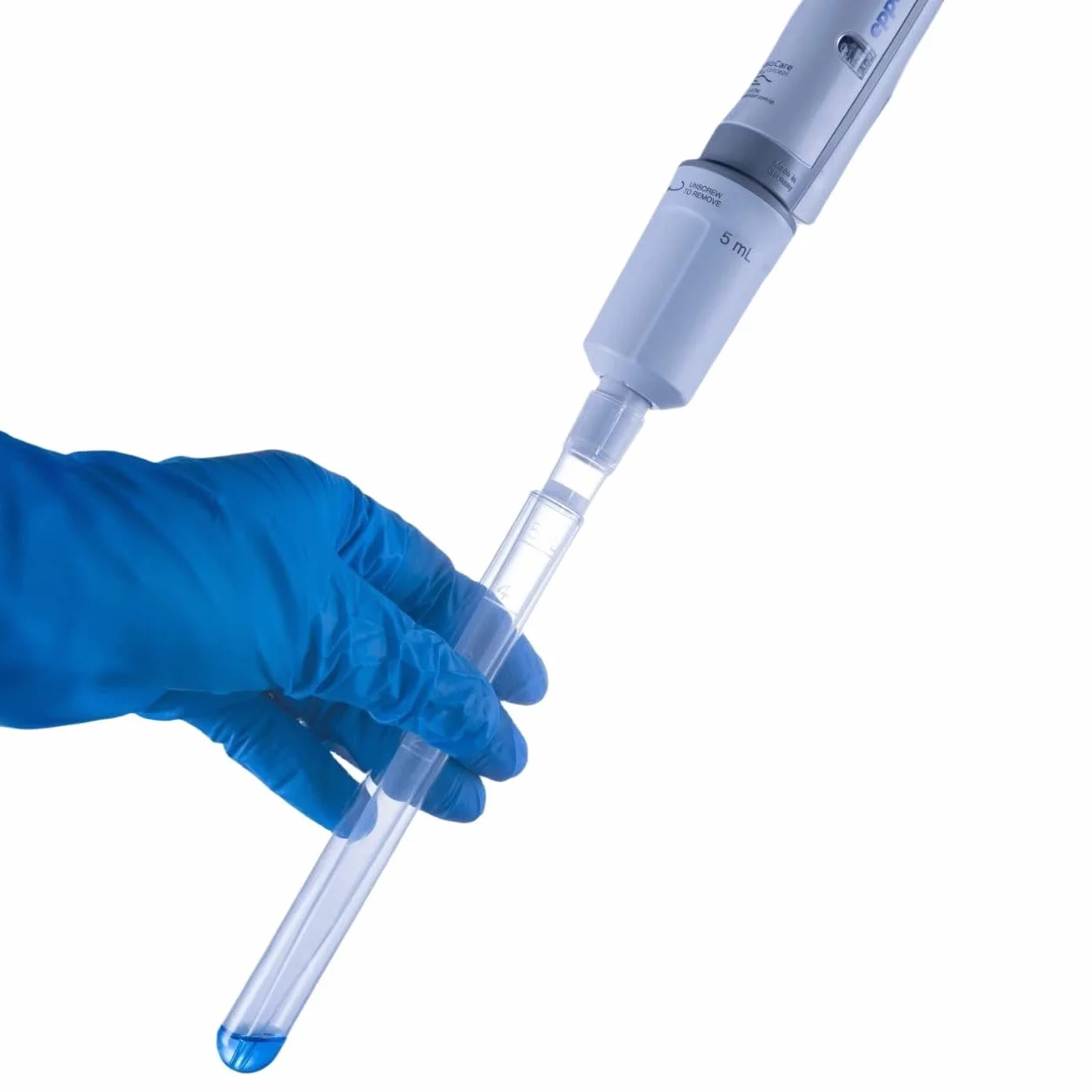 HUAZIZ 100 pezzi Puntali per pipette trasparenti 5000 UL/5 ml Puntali per pipette liquide in plastica universale da laboratorio Polipropilene (PP) autoclavabile